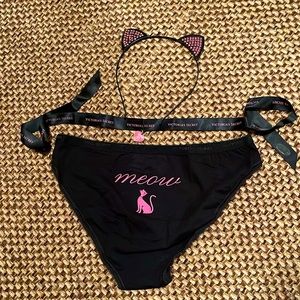Victoria’s Secret, small, black